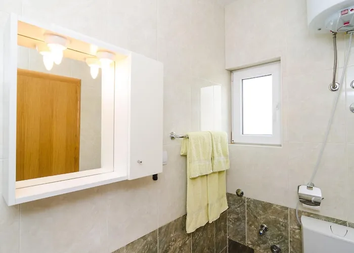 & Bari I - With Balcony And View Second Floor 14 Apartman Mlini