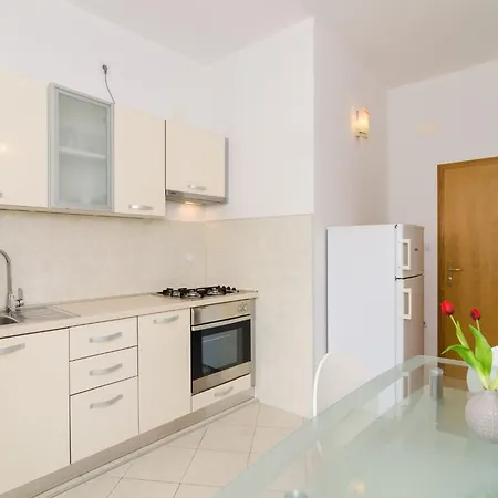 Appartement & Bari I - With Balcony And View Second Floor 8 *