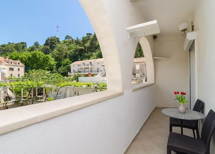 & Bari I - With Balcony And View Second Floor 14