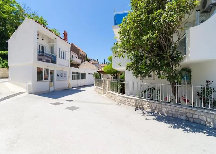 & Bari I - With Balcony And View Second Floor 14 Mlini