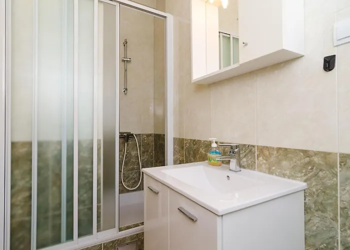 & Bari I - With Balcony And View Second Floor 14 * Mlini